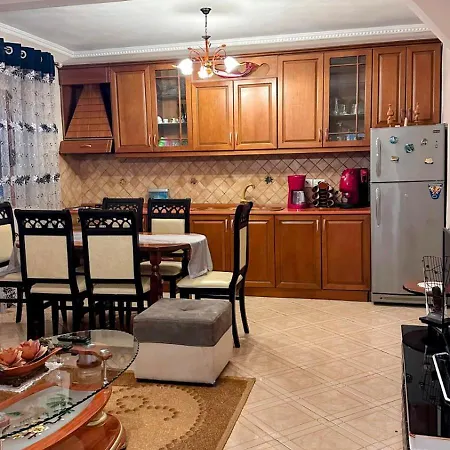 Apartament Arzo